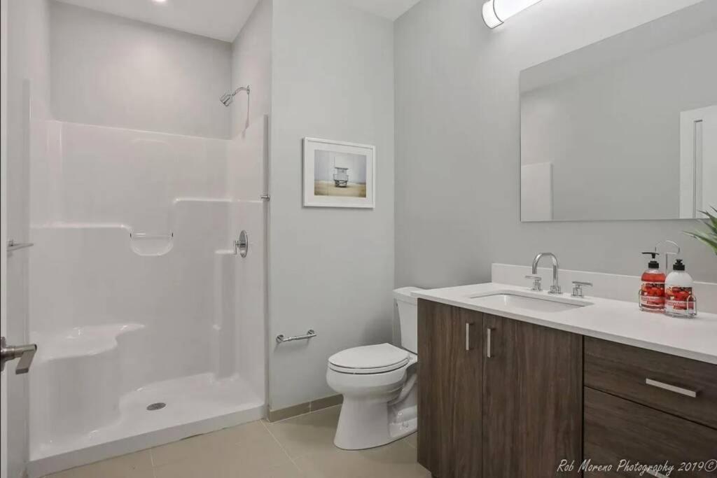 Luxury Apartment With Gym, Steps From Commuter Rail #4011 Reading エクステリア 写真