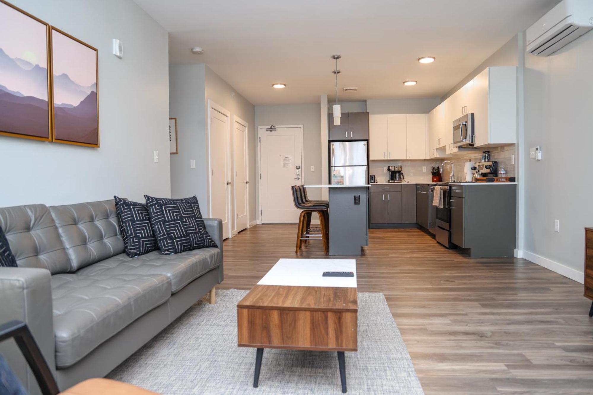Luxury Apartment With Gym, Steps From Commuter Rail #4011 Reading エクステリア 写真